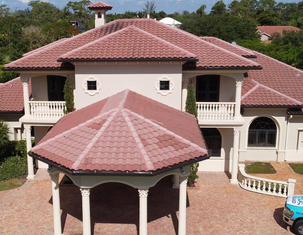 Roof Cleaning