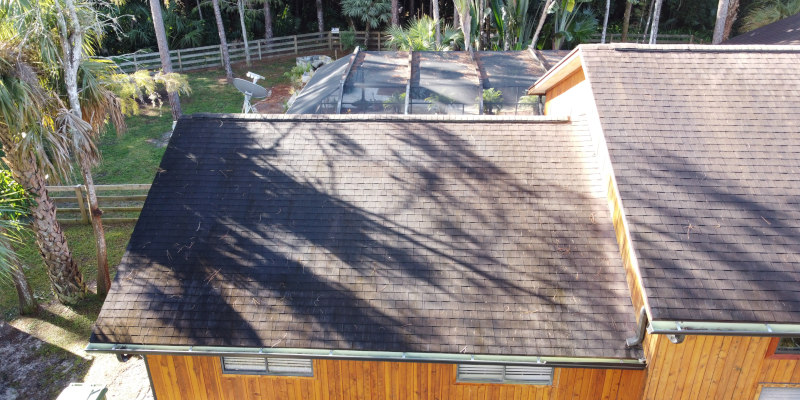 Shingle Roof Cleaning in West Palm Beach, Florida