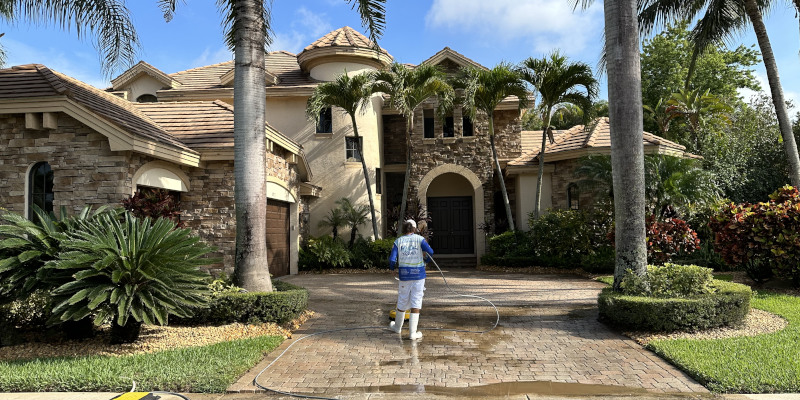 5 Exterior Surfaces That Benefit From Soft Washing