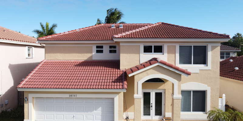 The Hidden Benefits of Exterior House Cleaning