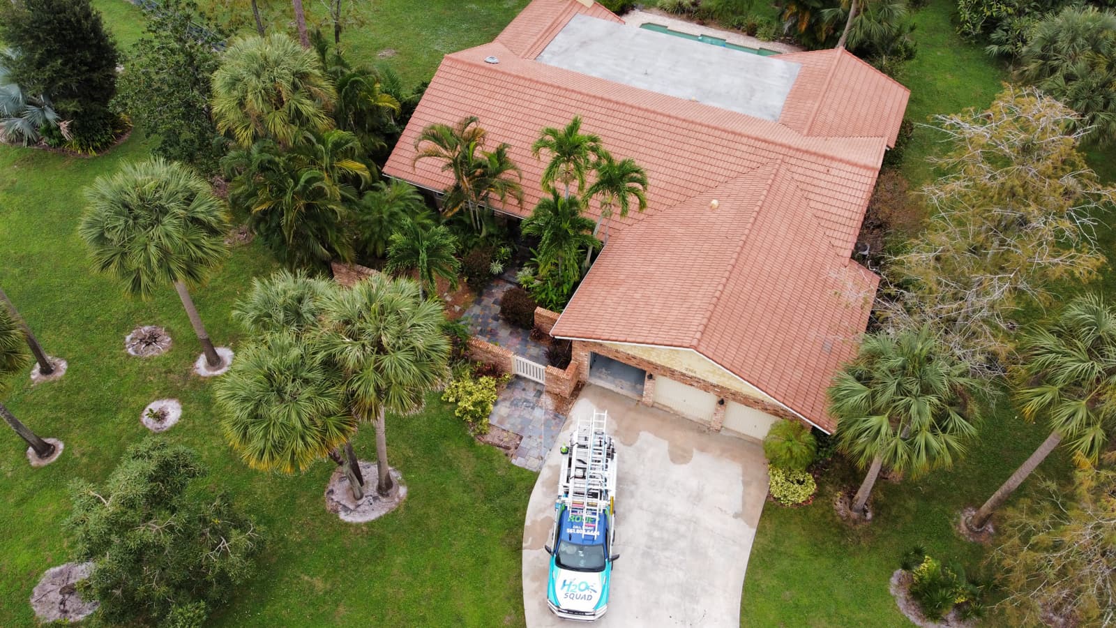 exterior house cleaning